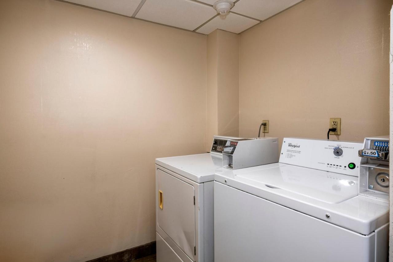 Red Roof Inn Carlisle Ngoại thất bức ảnh